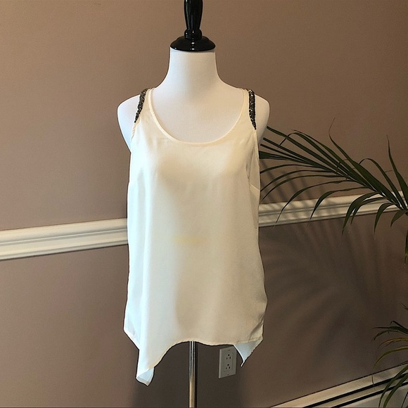 H&M BEADED ACCENT SHOULDER OFF WHITE TANK - Picture 6 of 14